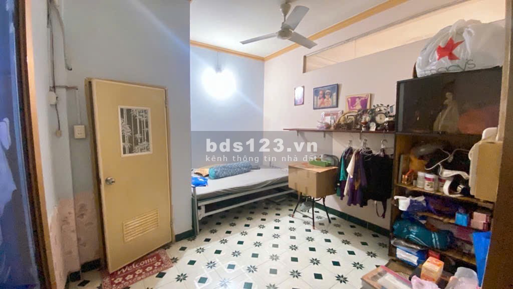 Bán nhà Cách Mạng Tháng Tám, 2 tầng, 90m², P.11, Q.3, vị trí…