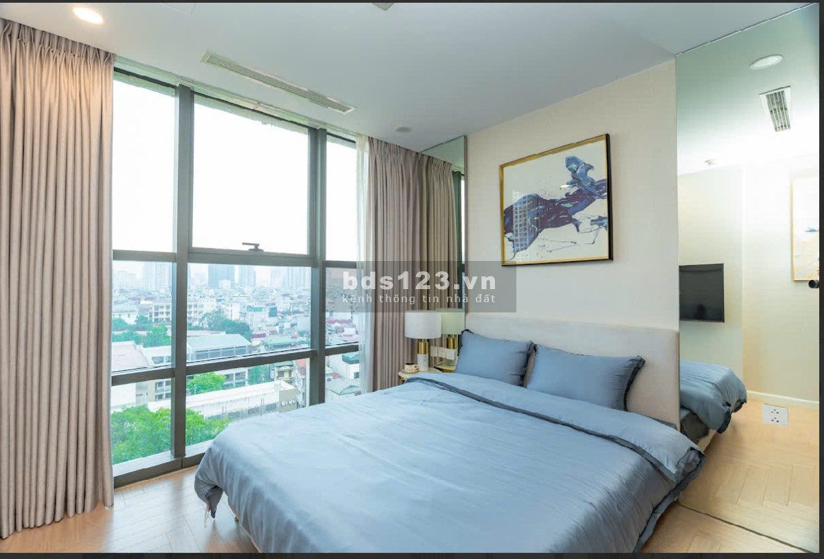 Bán căn hộ chung cư 25 Lạc Trung, diện tích 116m2, 3 ngủ, 2wc