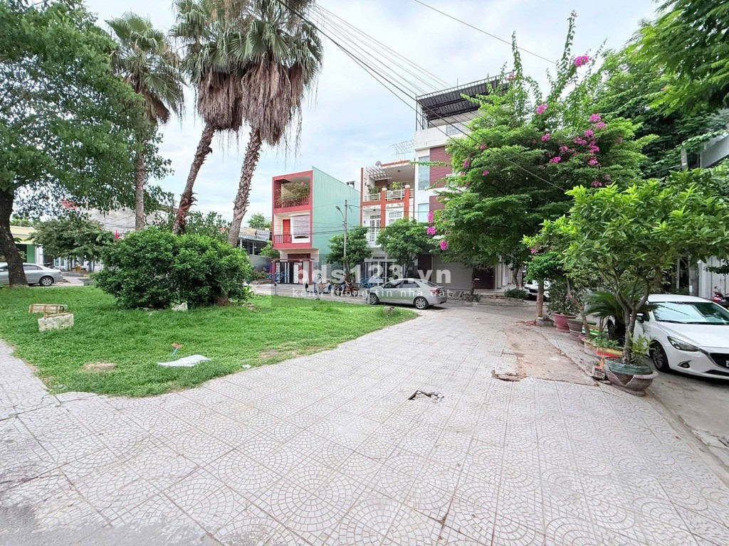 Bán gấp nhà 3 tầng, kiệt ô tô đỗ cửa – Trần Xuân Lê,…