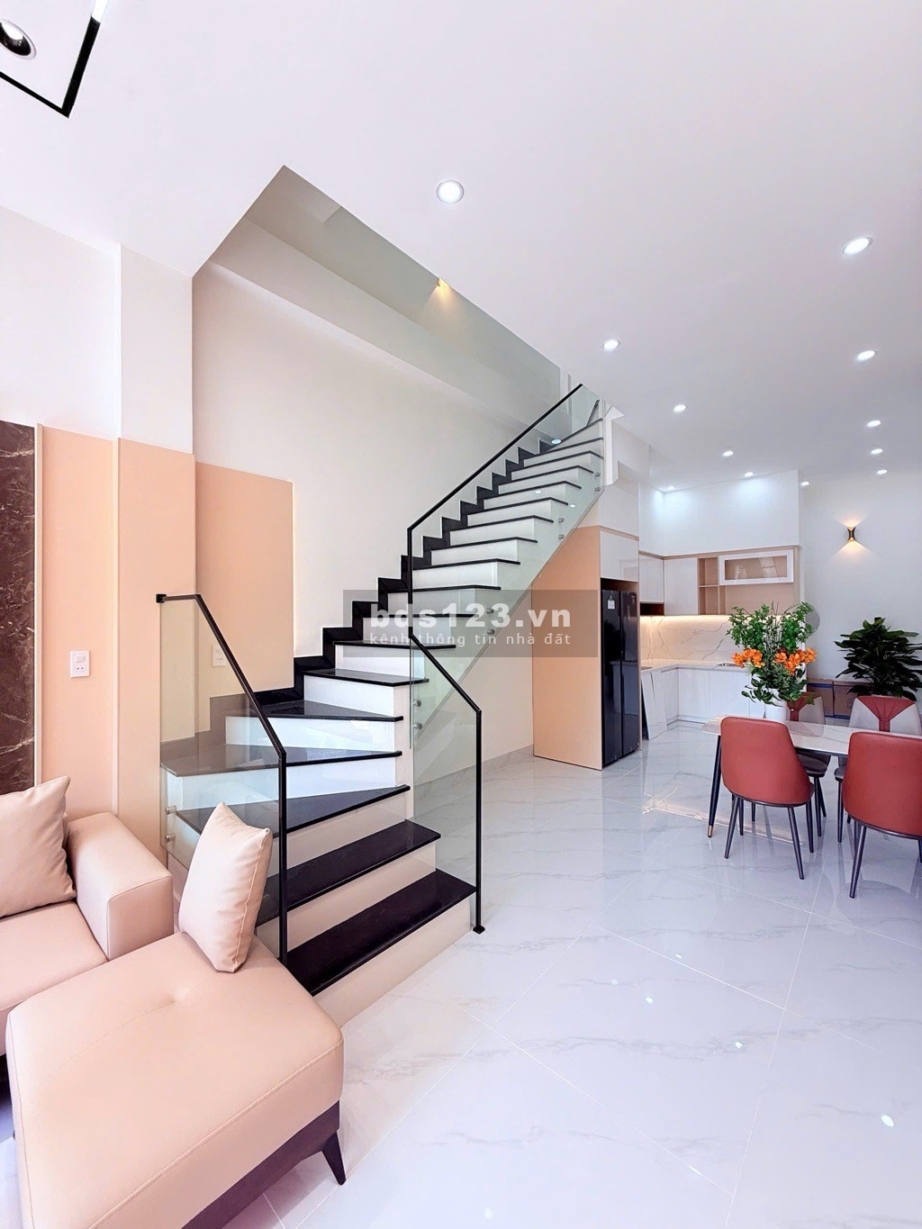 Bán gấp nhà 3 tầng, kiệt ô tô đỗ cửa – Trần Xuân Lê,…