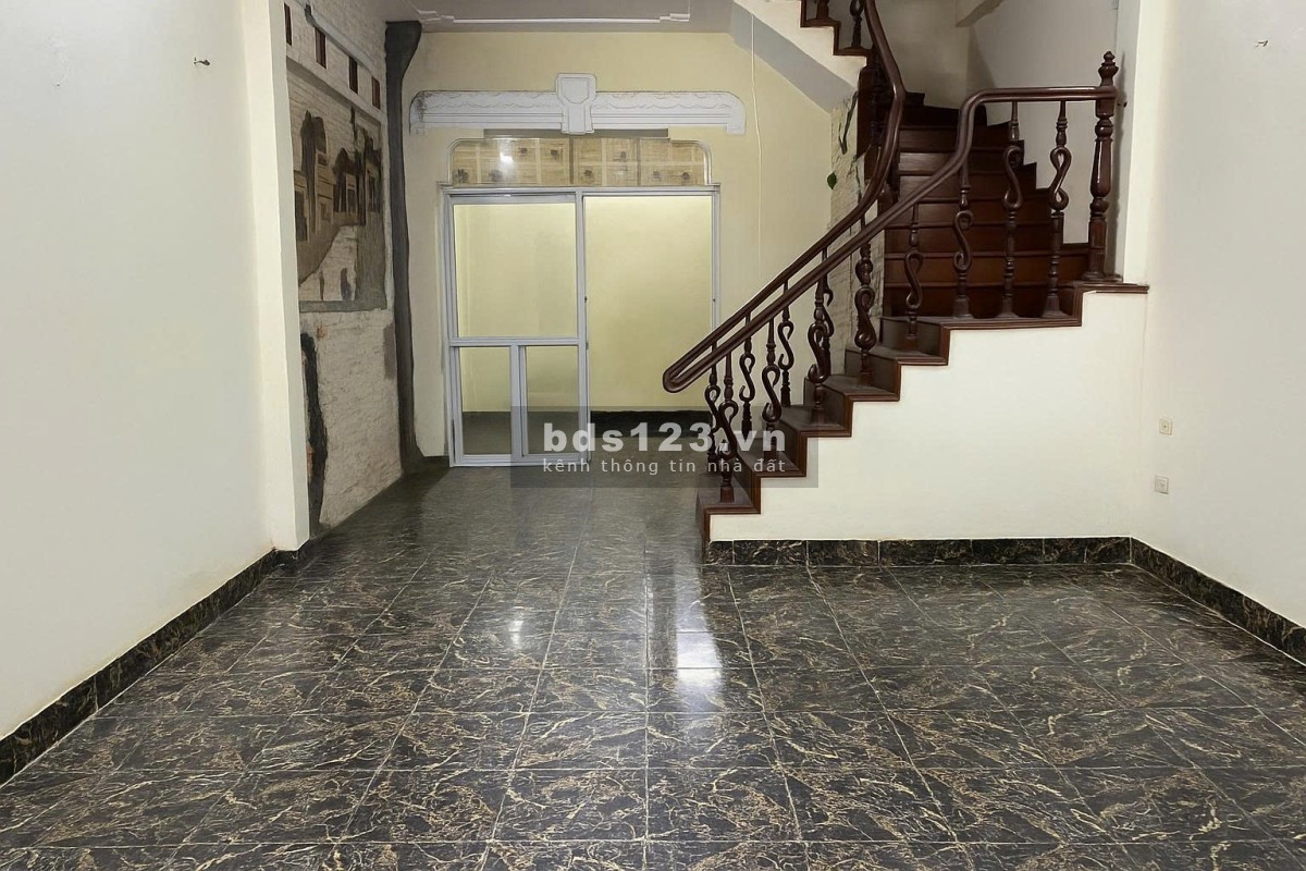 Cho thuê nguyên căn tại Ngõ 203, Phường Thanh Lương, giá 13.5…