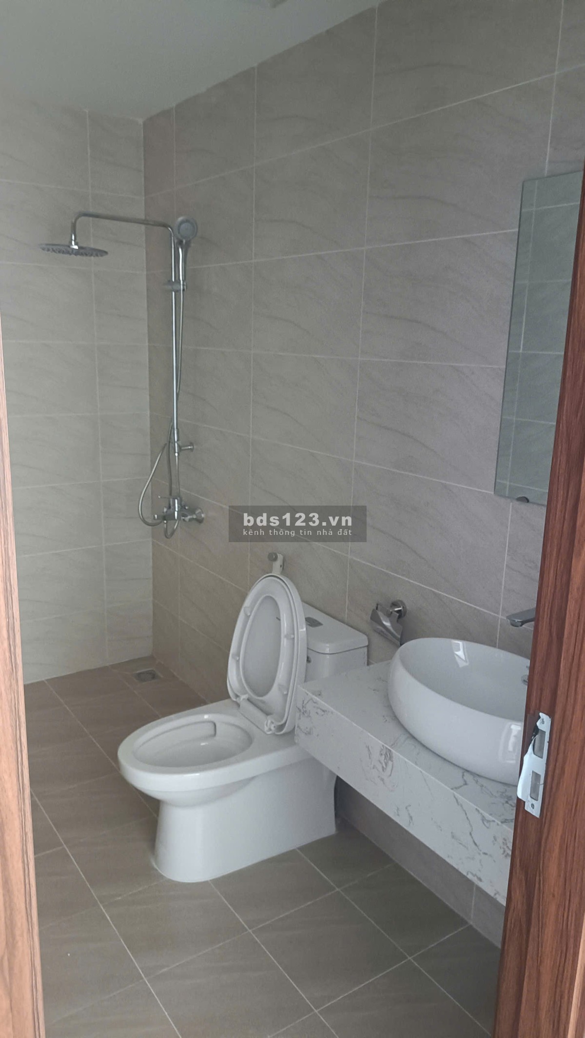 Bán căn hộ Benhill 2 phòng ngủ 2 wc Thuận Giao 25 - Thuận An