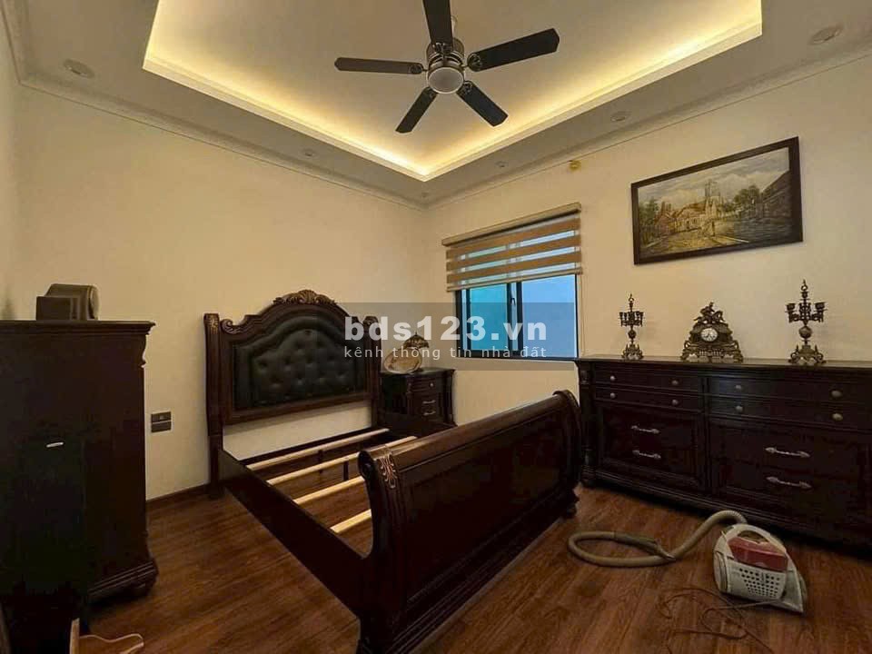 Cần bán nhà Đê Trần Khát Chân 39m2. Giá 7 tỷ.
