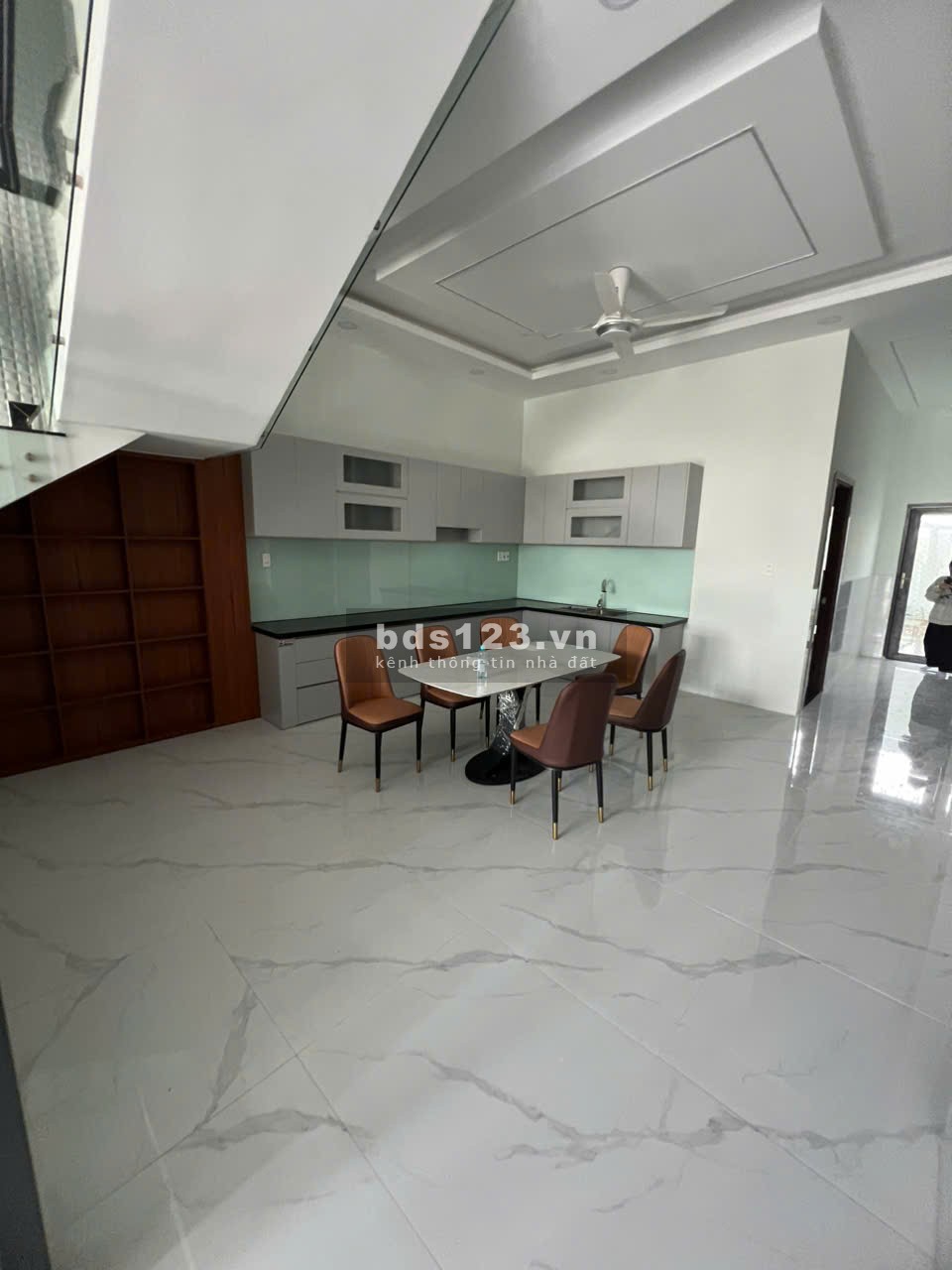  Bán nhà phố 110m², SHR, trung tâm Huyện Cần Đước (gần KCN…