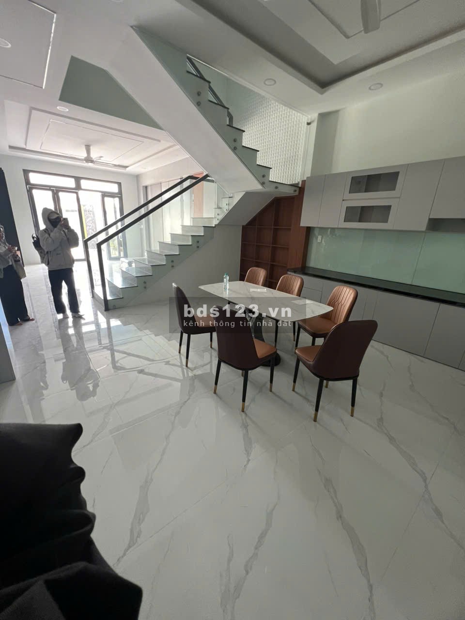  Bán nhà phố 110m², SHR, trung tâm Huyện Cần Đước (gần KCN…