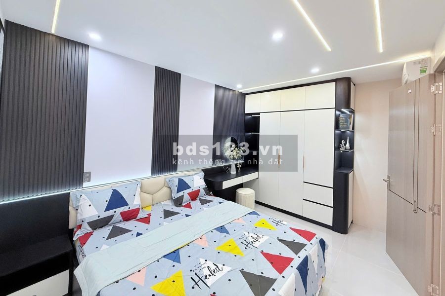 Bán Nhà 2 Mặt Kiệt Nguyễn Phước Nguyên - 2 Tầng Full Nội Thất