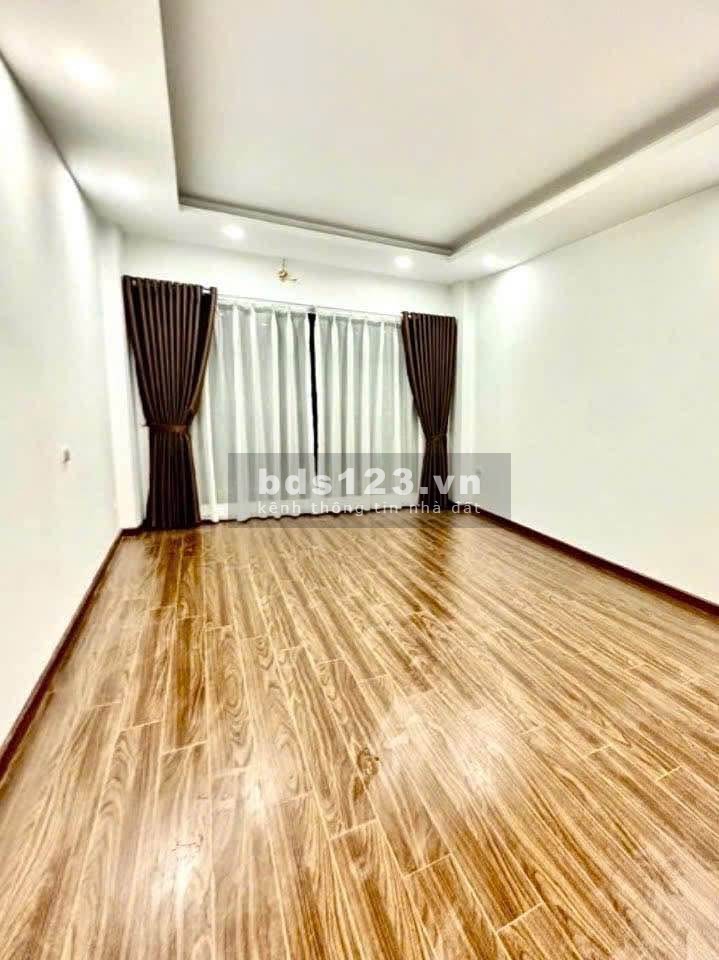  Siêu phẩm nhà 5 tầng Mễ Trì Hạ – Full nội thất, ở ngay…