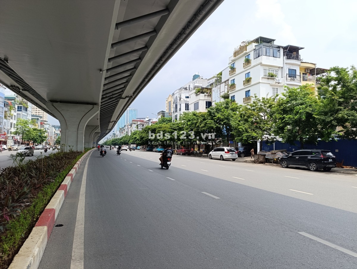 Nhà mặt đường Minh Khai, Hai Bà Trưng - Vị trí kinh doanh…