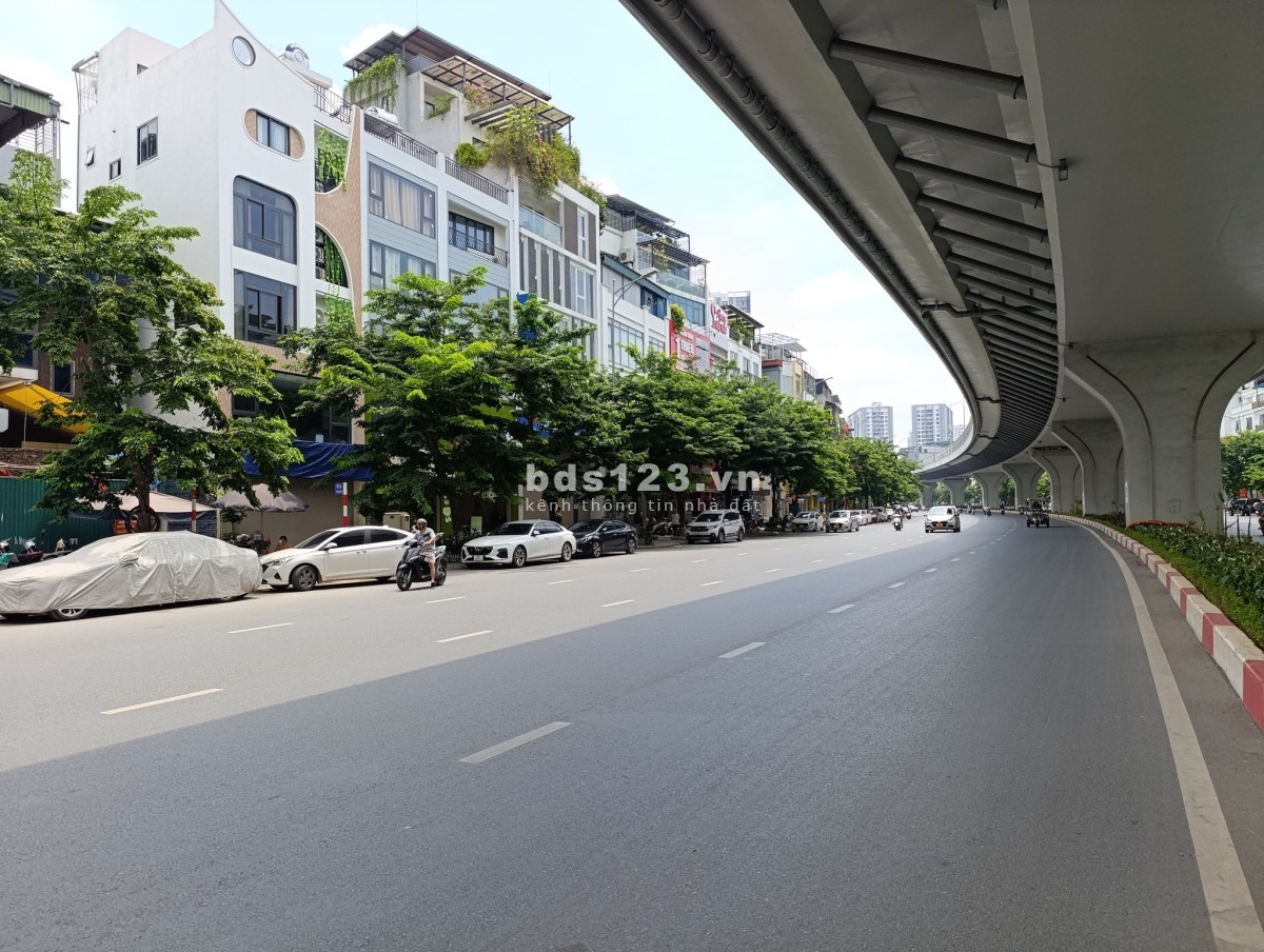 Nhà mặt đường Minh Khai, Hai Bà Trưng - Vị trí kinh doanh…