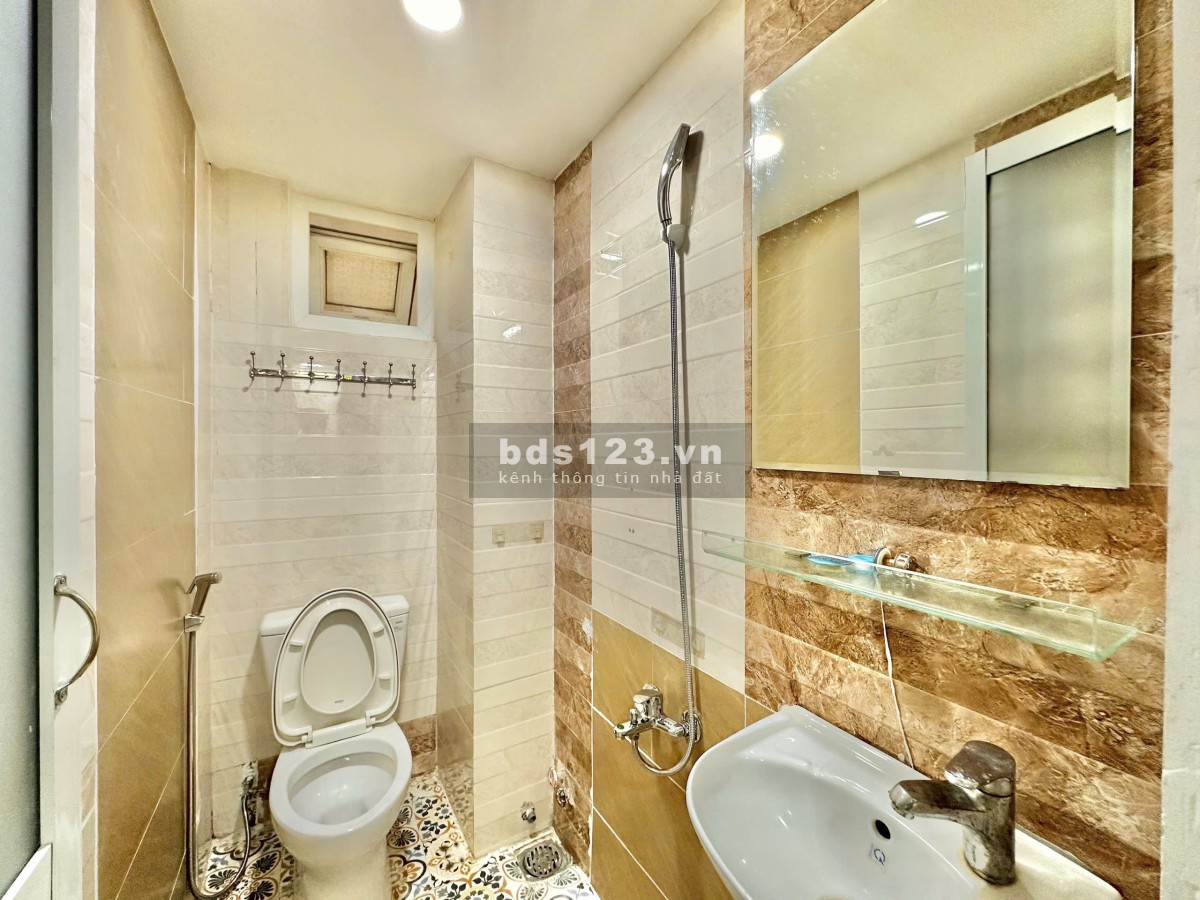 Phòng căn hộ 1 PN, PK siêu sang, Bancon riêng, 2/1 Đào Duy Từ…