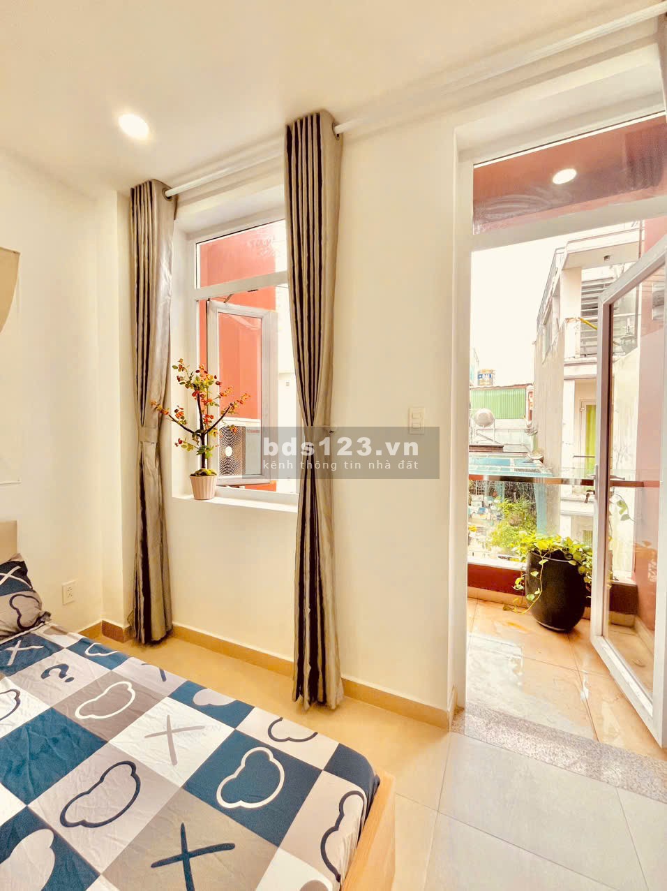 Phòng căn hộ 1 PN, PK siêu sang, Bancon riêng, 2/1 Đào Duy Từ…