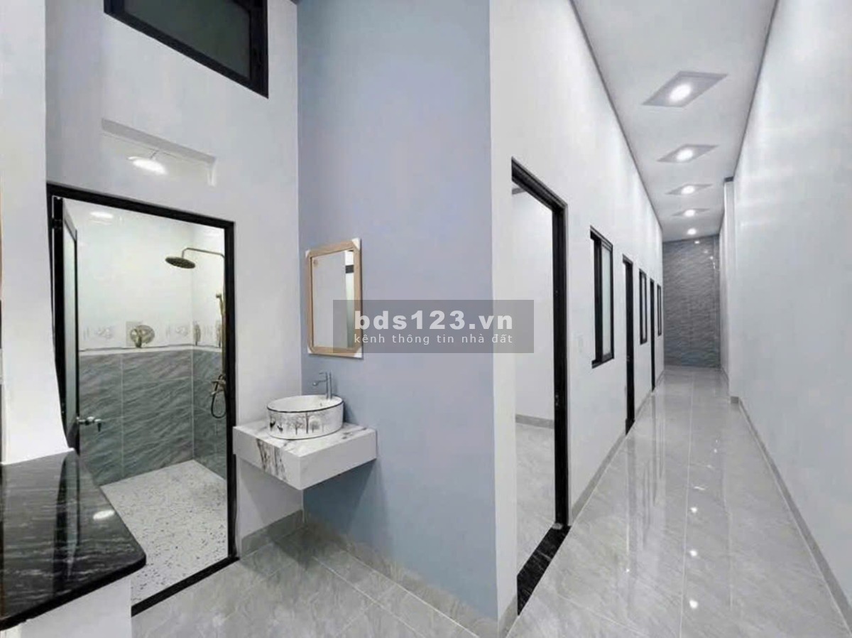 Bán nhà cấp 4 diện tích 120m² cho vợ chồng trẻ, ngay P. Chánh…