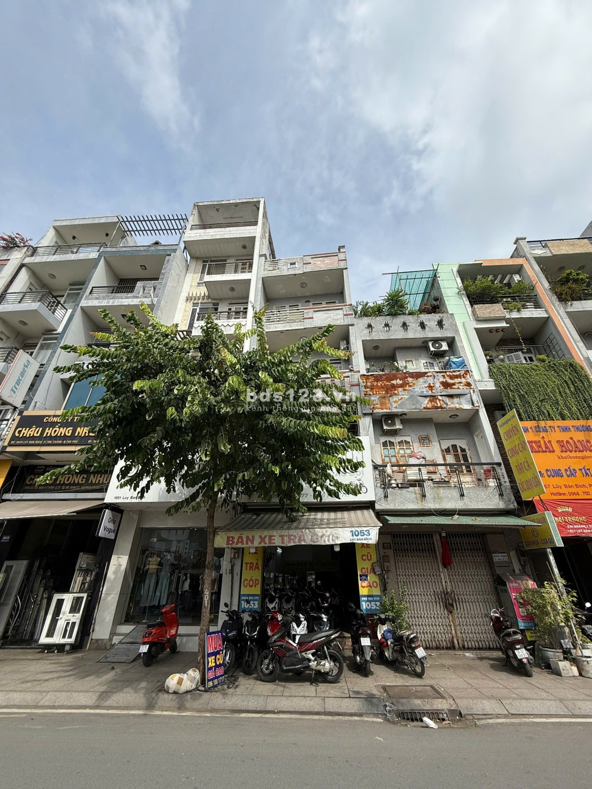 Cho thuê nhà 4 lầu mặt tiền Lũy Bán Bích P. Tân Thành Q. Tân Phú