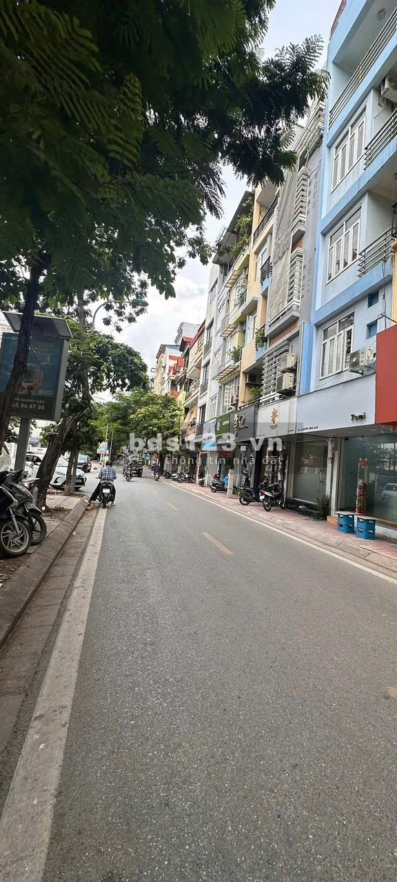 Bán Tòa mặt phố Nguyễn Công Hoan - Lô góc - KD bất chấp mọi…