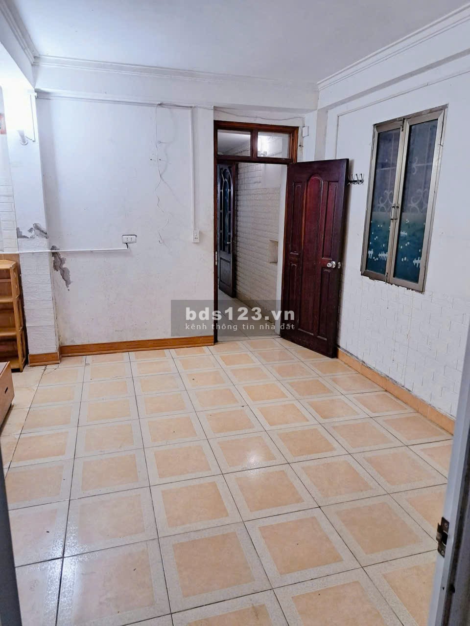 Cho thuê MB chính chủ đường Ngọc Hồi, Hoàng Mai, HN 75m2