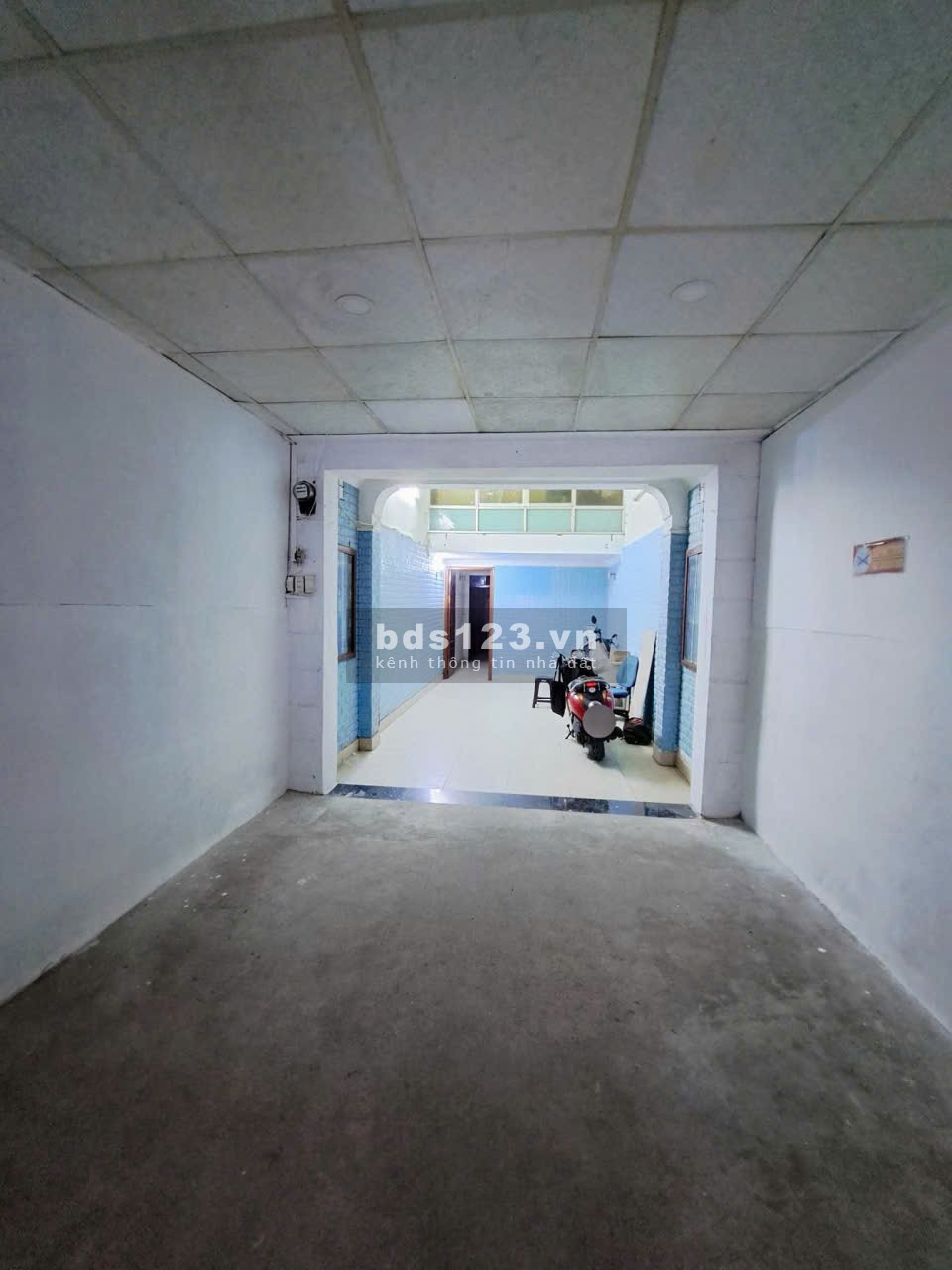 Cho thuê MB chính chủ đường Ngọc Hồi, Hoàng Mai, HN 75m2