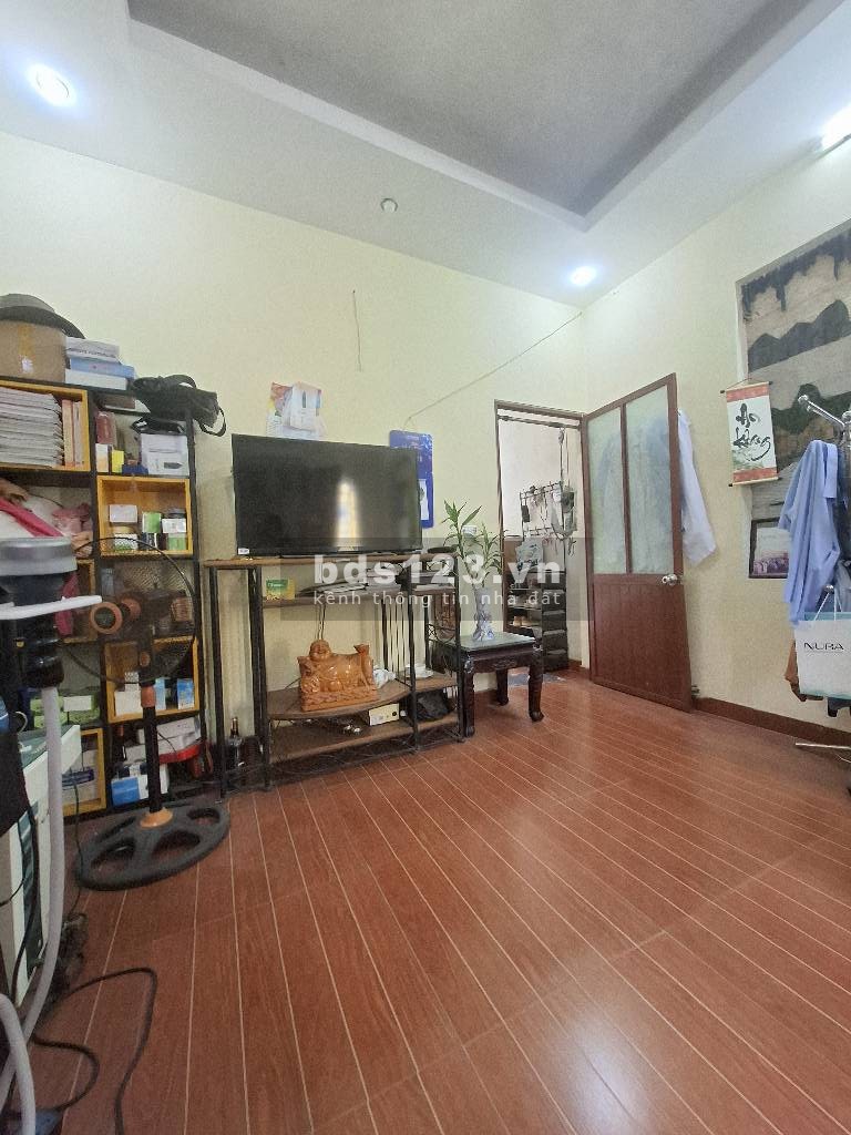 Nhà hiếm - Phân khúc giá/m² rẻ Tây Hồ, gần CV Nước, cầu…