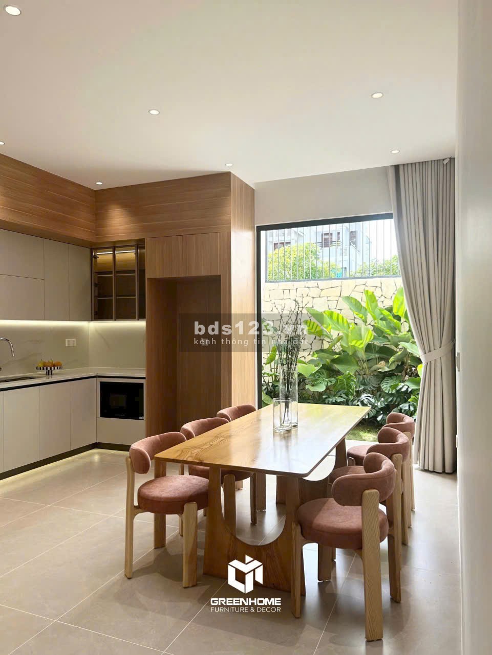 Bán nhà 1 trệt 2 lầu đầy đủ nội thất - Nhà mới đường…