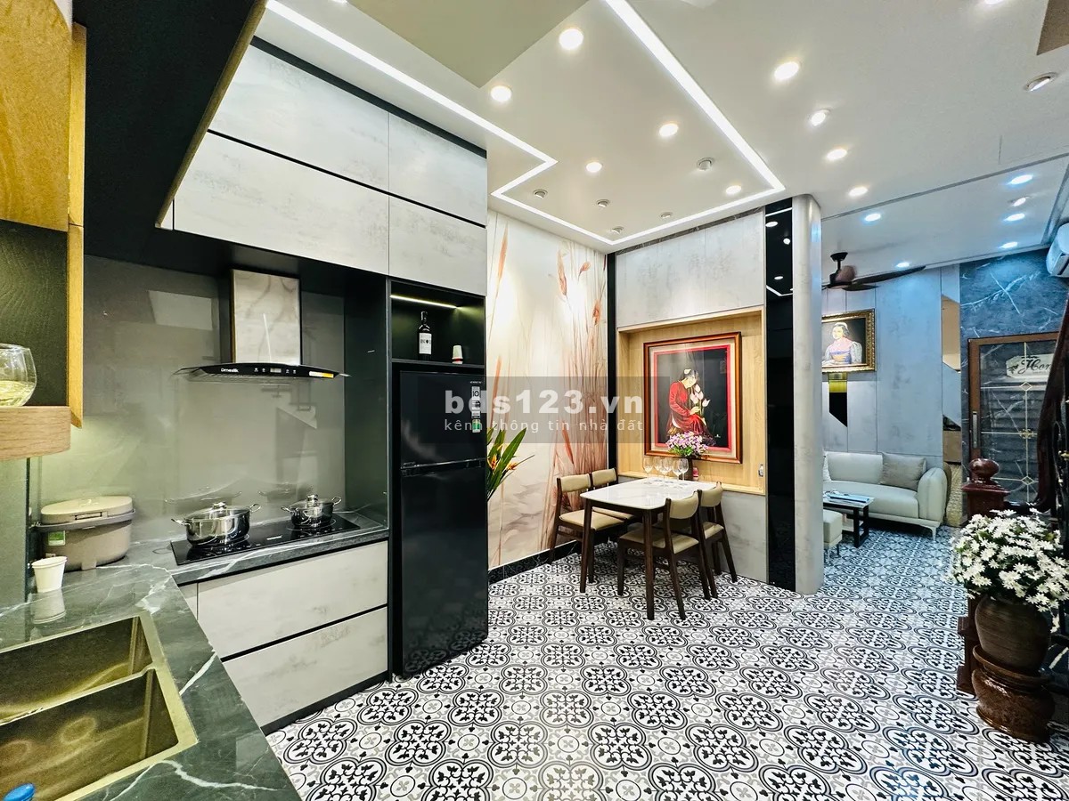 Siêu phẩm Nhà Mới 5 Tầng – 43m² – Nội thất mê người -…