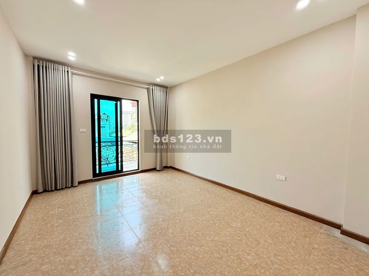 Siêu phẩm Nhà Mới 5 Tầng – 41m² –Gần Phố-Khương Đình…