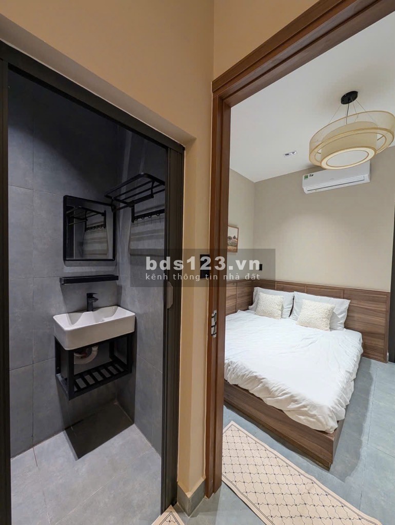 Hiếm nhà đẹp Bùi Đình Túy phong cách tinh tế