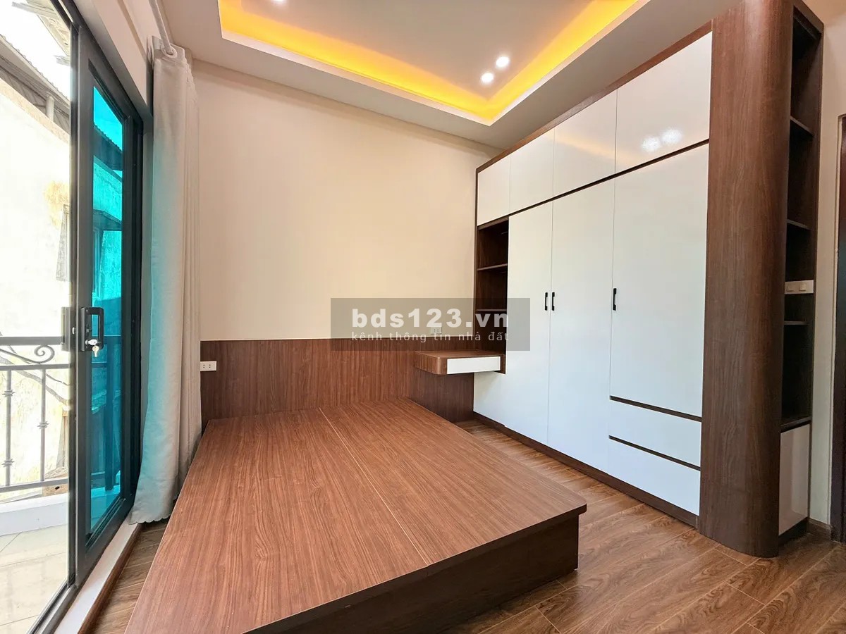Siêu phẩm Nhà Mới 5 Tầng – 41m² –Gần Phố-Khương Đình…