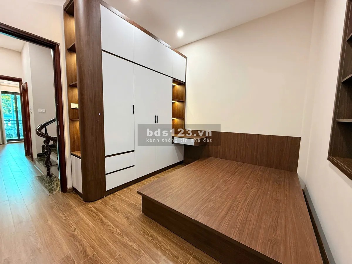 Siêu phẩm Nhà Mới 5 Tầng – 41m² –Gần Phố-Khương Đình…