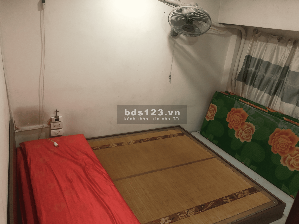 Bán nhà ~60m² có gác, 3PN, gần chợ–trường–UBND Xuân Thới…