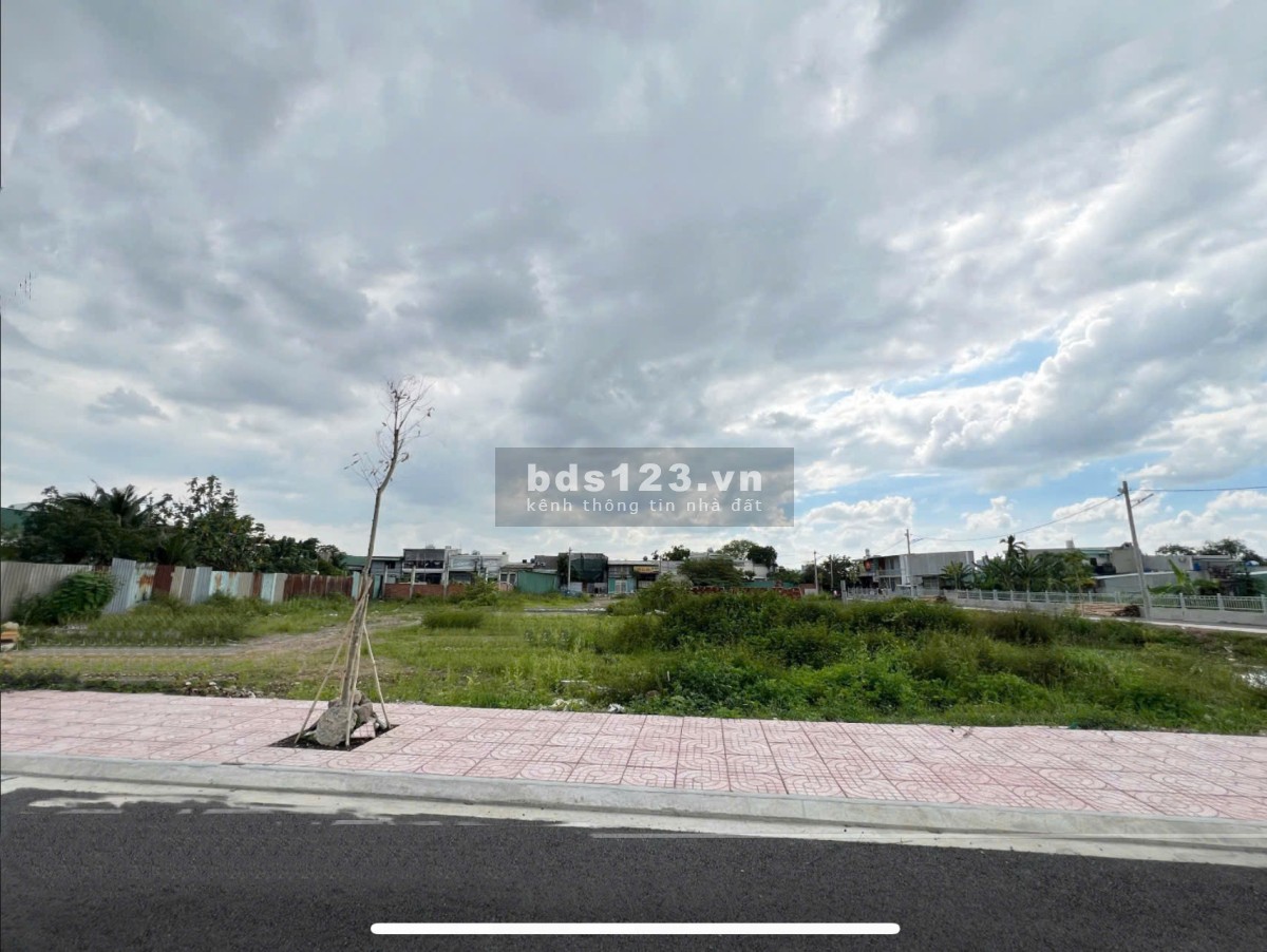 Hạ giá bán gấp đất 2 mặt tiền Thạnh Xuân 25, thanh toán trước 1tỷ5 nhận đất ngay