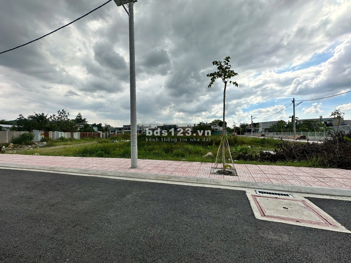 Đầu tư đất 2 mặt tiền Thạnh Xuân 25, đường thông thoáng, tiềm năng sinh lời cao, giá chỉ hơn 4 tỷ