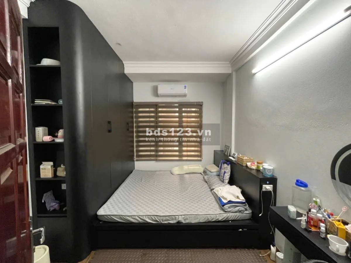 Bán nhà mới 4T Khương Trung - Thanh Xuân – Lô góc 2 thoáng,…