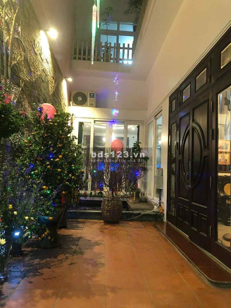 Bán nhà Định Công Thượng, gần cầu Lủ - 135m² - Ngõ ô tô…