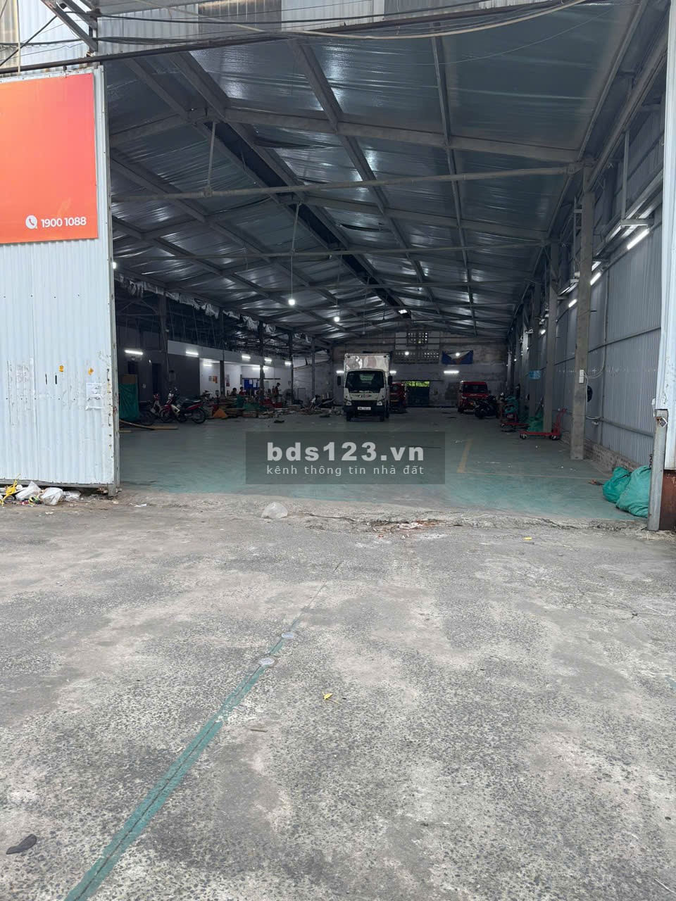 Cho thuê 1000m2 làm sân Pick, cầu lông hoặc làm kho tại Ba la, Hà Đông, Hà Nội
