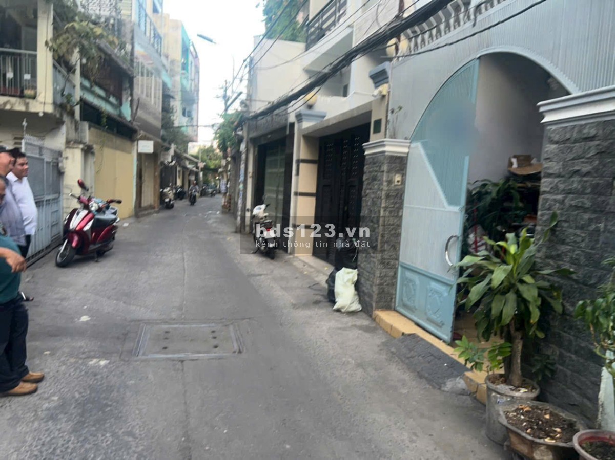 Bán nhà đường Lê Quang Định, phường 5, Bình Thạnh