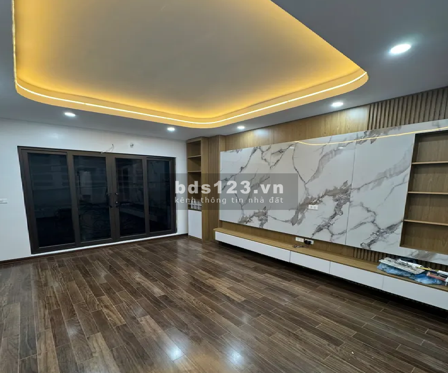 Chính chủ bán gấp nhà Cầu Giấy để mua biệt thự, nhà 50m2,…