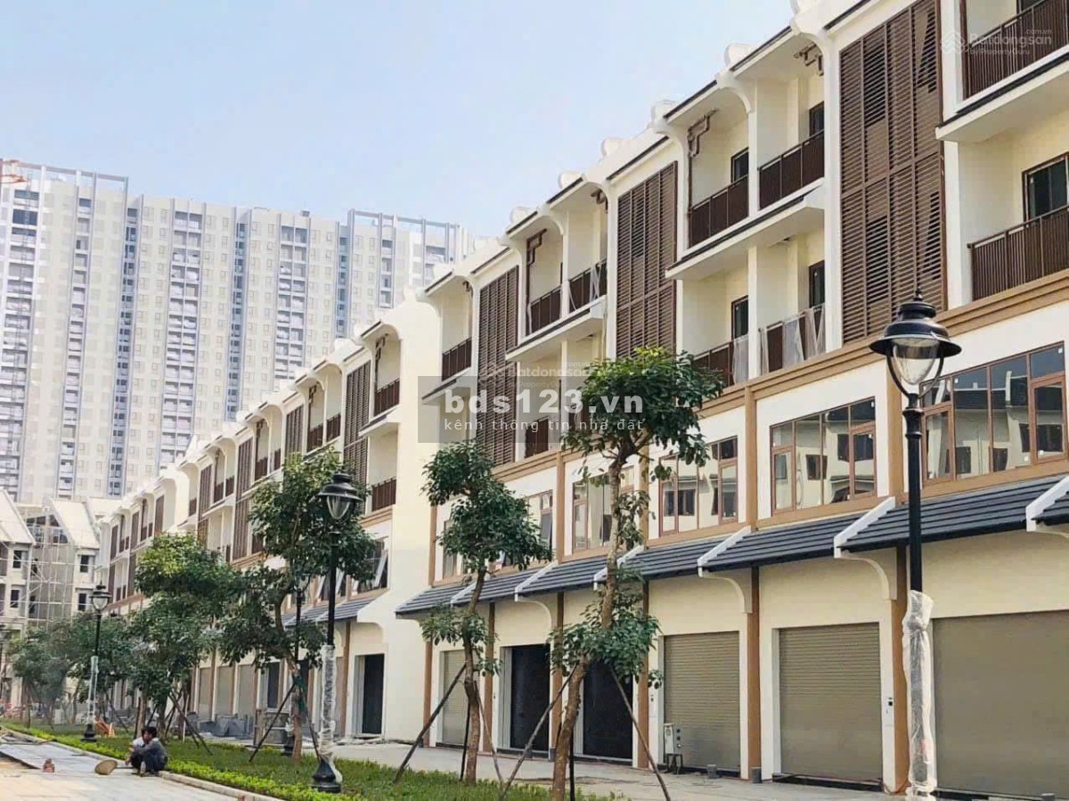 Bán liền kề 45, 100m2 view vườn hoa tại KĐT Hinode Royal Park,…