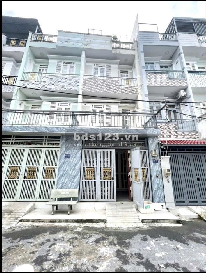 Bán nhà 1 trệt 2 lầu 1 ST Đường xe hơi Lê Văn Lương, Xã…