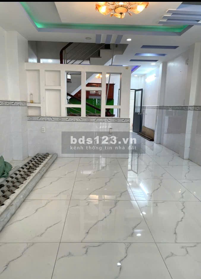 Bán nhà 1 trệt 2 lầu 1 ST Đường xe hơi Lê Văn Lương, Xã…