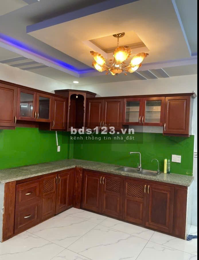 Bán nhà 1 trệt 2 lầu 1 ST Đường xe hơi Lê Văn Lương, Xã…