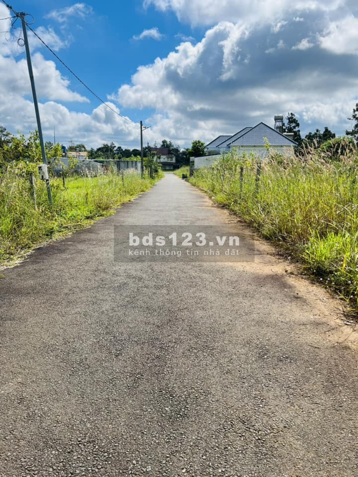 Bán lô đất 285m² giá tốt – Hẻm 18 Triệu, Quang Phục, Bảo…