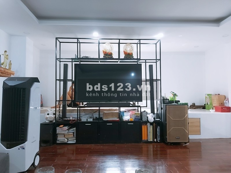 **Bán nhà 85/26/15 Phạm Văn Hai, phường 3 Tân Bình, (9x9) 5…