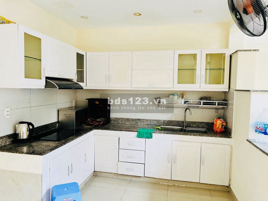 **Bán nhà 86/25 Âu Cơ, phường 9, Tân Bình (6*11) 3 tầng, chỉ 10…