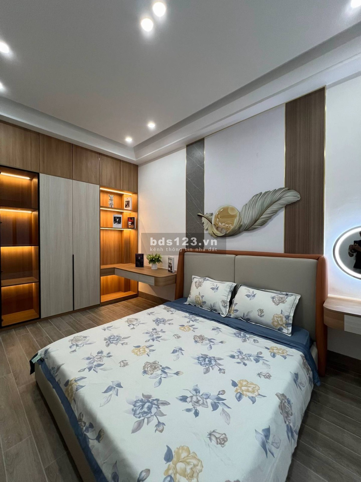 Bán rẻ nhà mới xây mặt tiền đường Lê Chí Dân, Thủ Dầu…