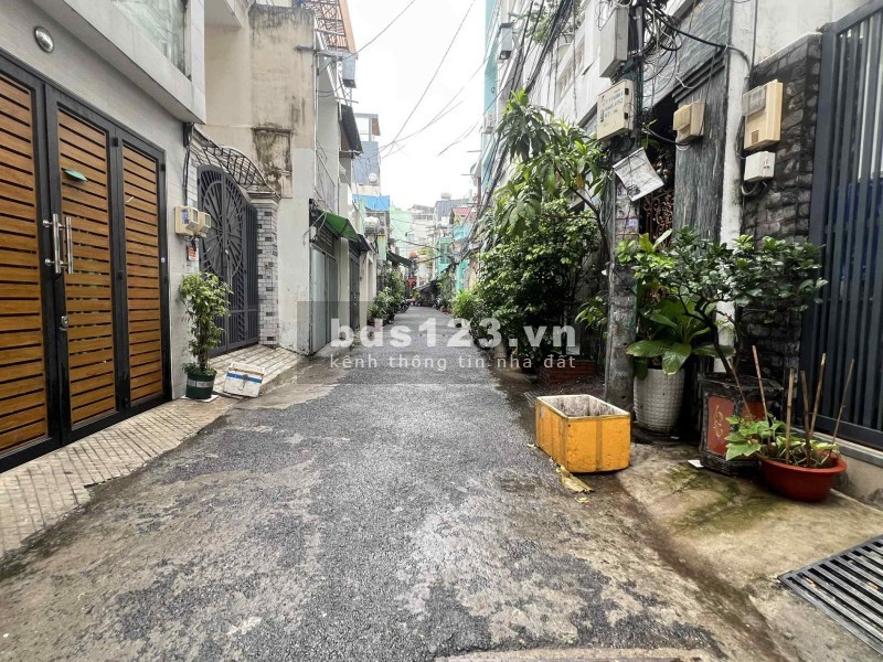 **Bán nhà 876/35/60 Cách Mạng Tháng 8, phường 5 Tân Bình…