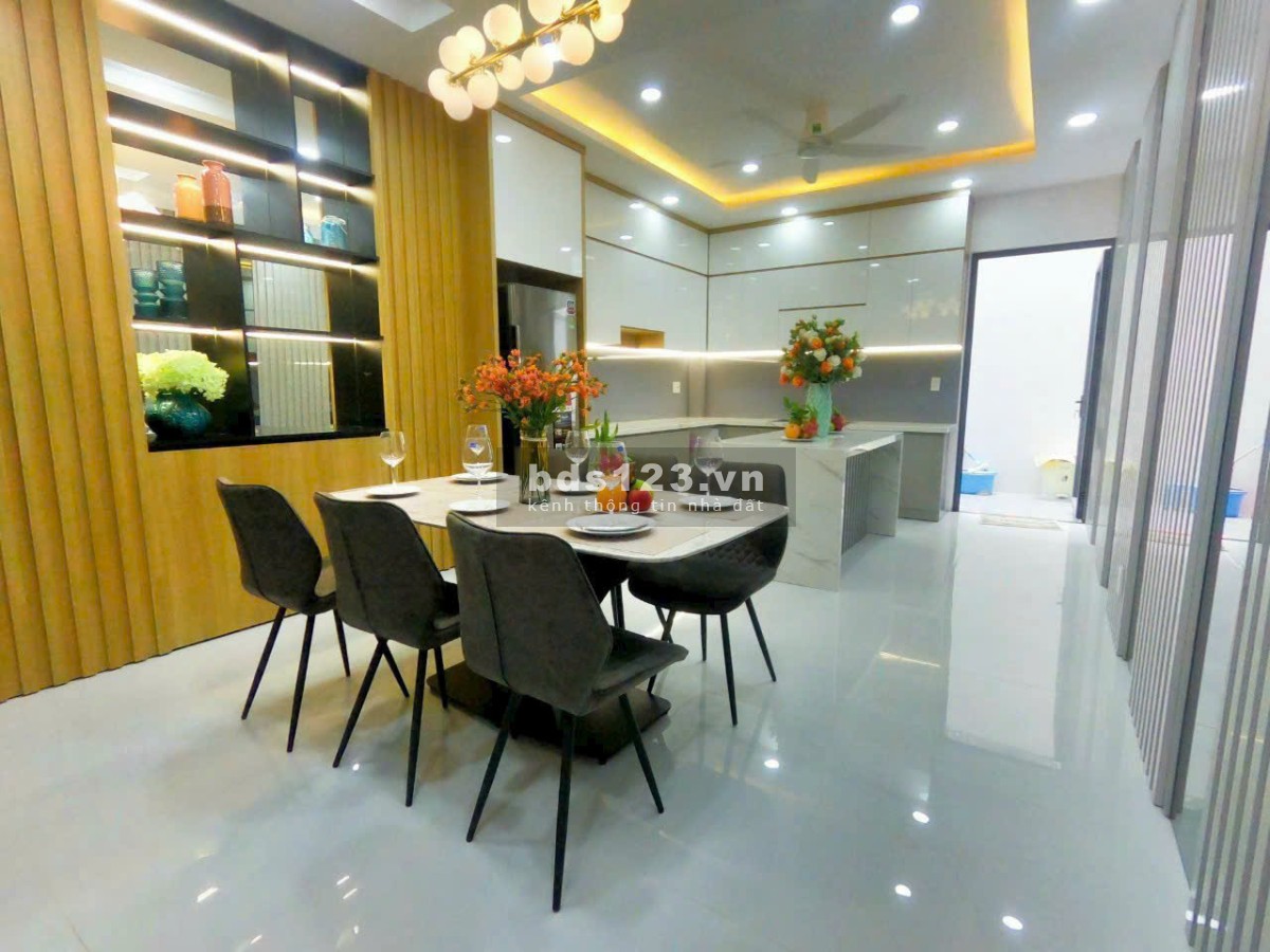 Nhà phố mặt tiền 82m² – Bình Tân – GIẢM 400 TRIỆU – Sổ…