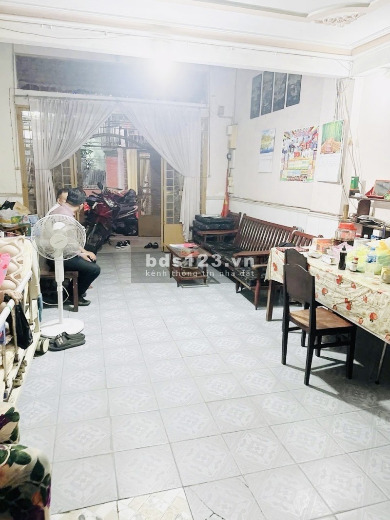 **Bán nhà 86/135 Âu Cơ, phường 9 Tân Bình; (4,1x17,2) 3 tầng;…