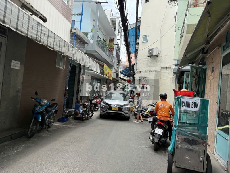 **Bán nhà mặt tiền 40 Nghĩa Hòa, phường 6, Tân Bình; (6,2*7) 4…