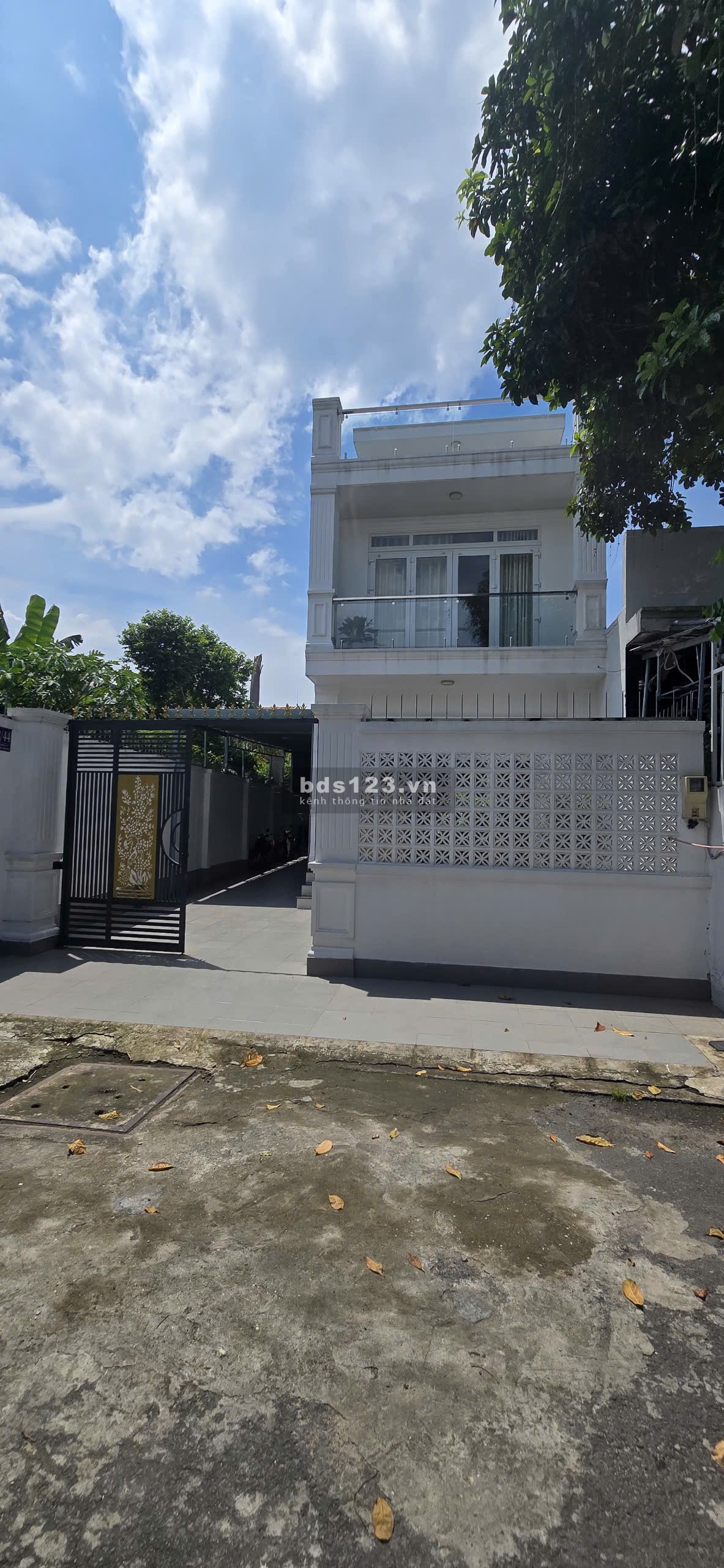 NHÀ ĐẸP 7.5 x 22m NỞ HẬU đường Oto, Gần Phan Văn Hớn, chợ Xuân Thới Thượng