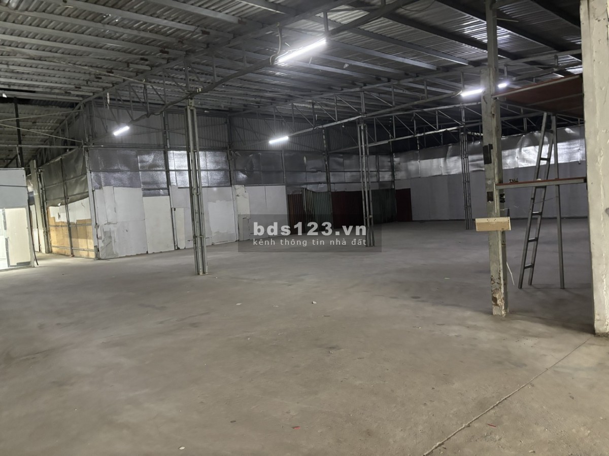 Cho thuê kho xưởng, mặt bằng 850m2 đường Liên Phường,…