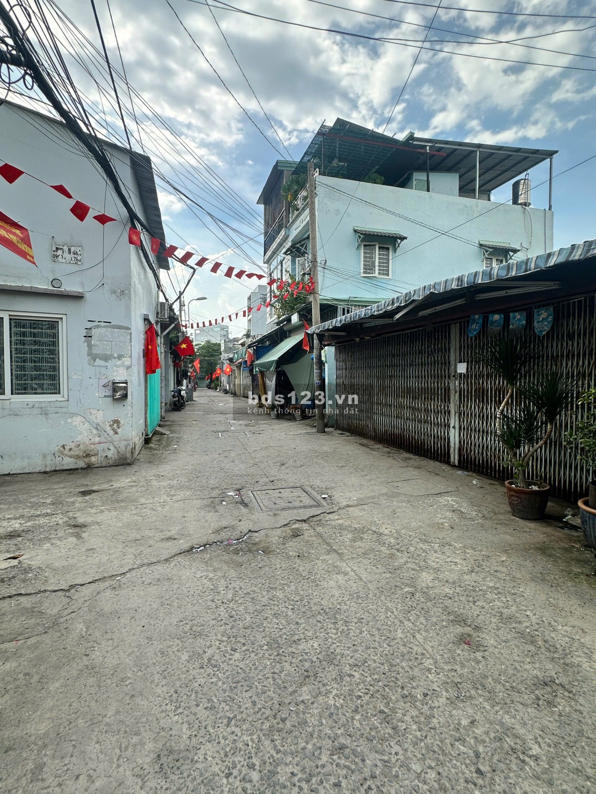 Bán nhà 1 trệt 1 lầu chính chủ – Giá 6 tỷ (thương lượng)